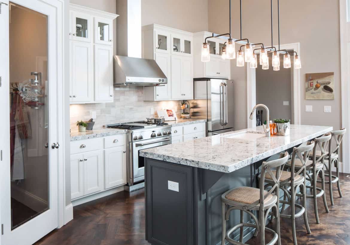 Quartz-vs.-Quartzite-Countertops-PLUS-Quartzite